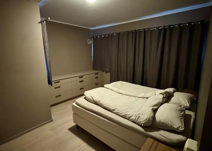 Centrally Located Spacious 2br With View Apartamento Tromsø