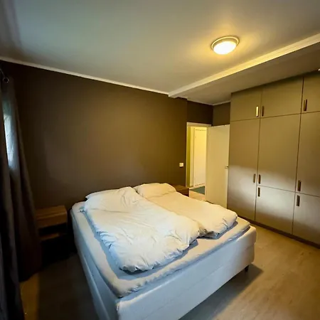 Centrally Located Spacious 2br With View * Tromsø